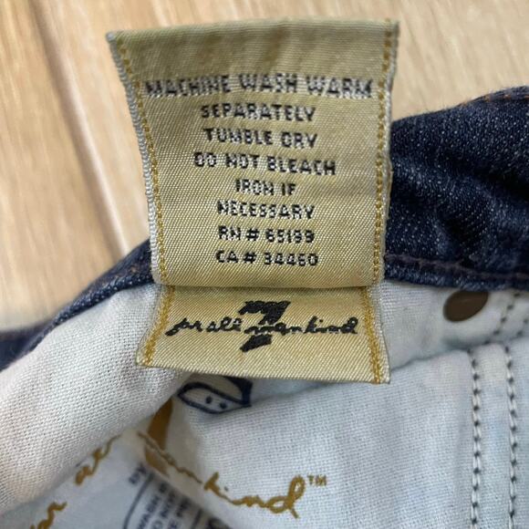 7 For All Mankind Bootcut Jeans Women’s 29 Made in USA Dark Wash Stretch Denim - Picture 4 of 12